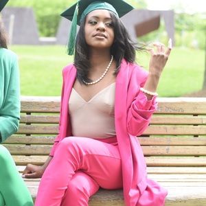 🆕 Missy Empire hot pink pant suit (size 4)